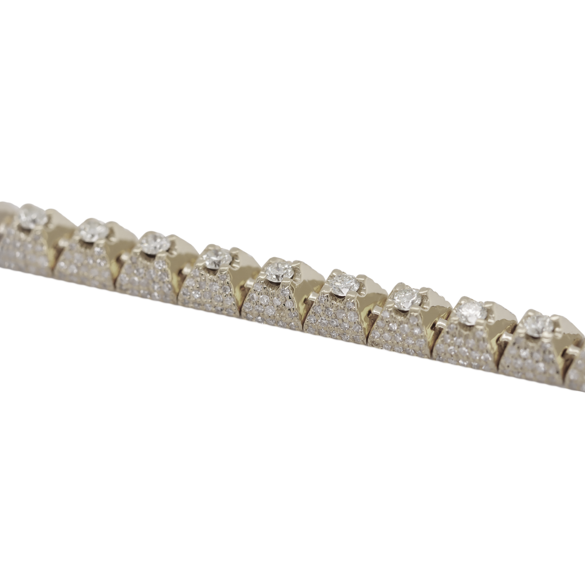 Tennis Flower Setting White Gold Bracelet 5.5 CT
