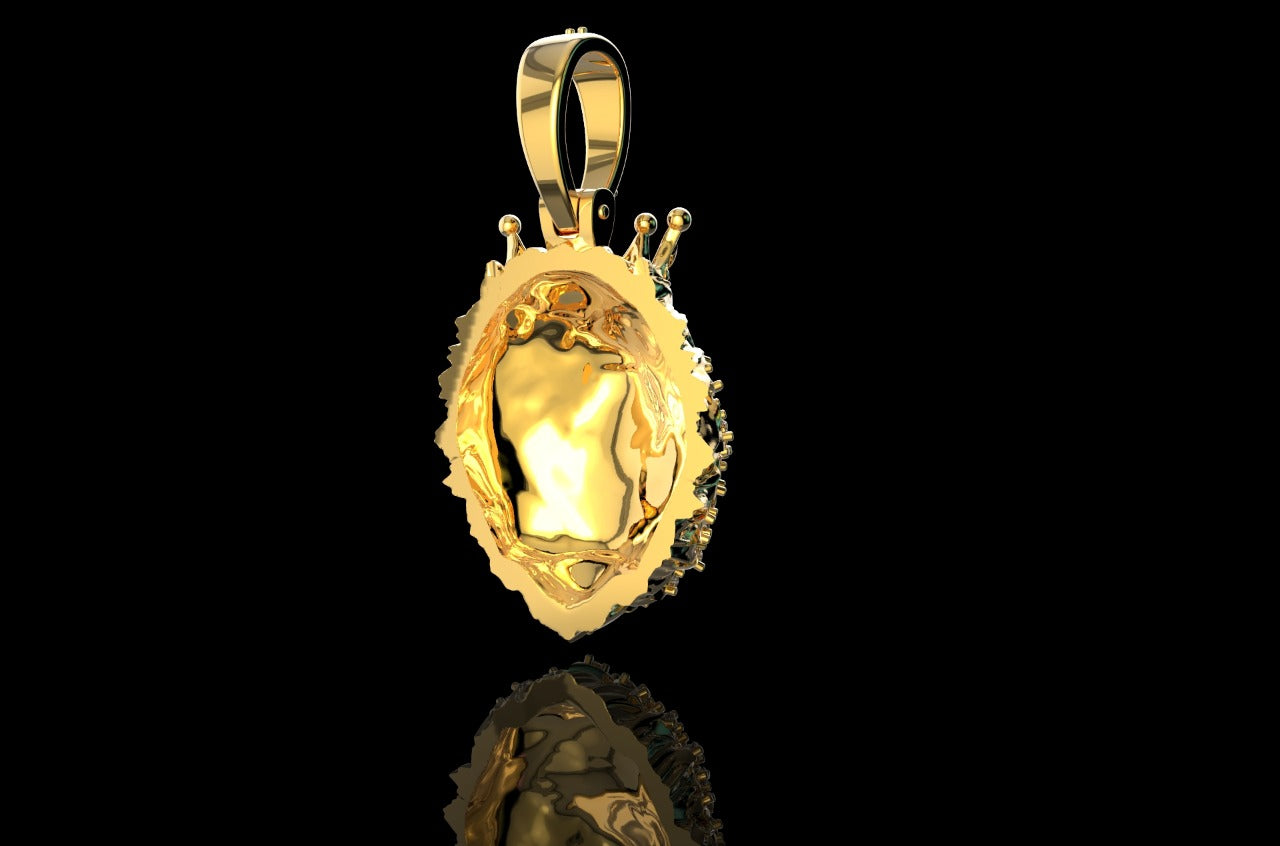 14k yellow gold 3D lion diamond pendant