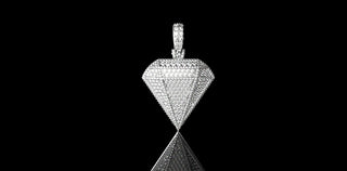 14k white gold diamond shape diamond pendant