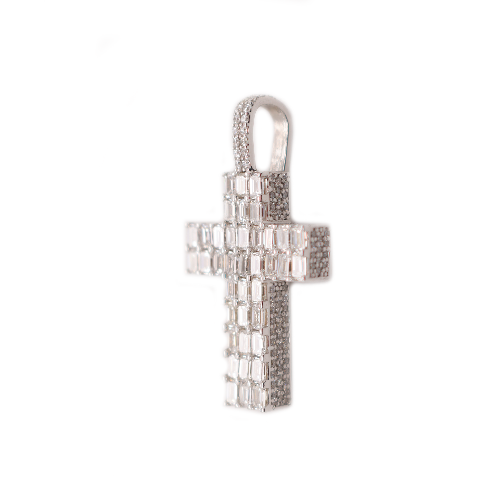 Cross Diamond White Gold Pendant B-4.14 CT R-1.20 CT